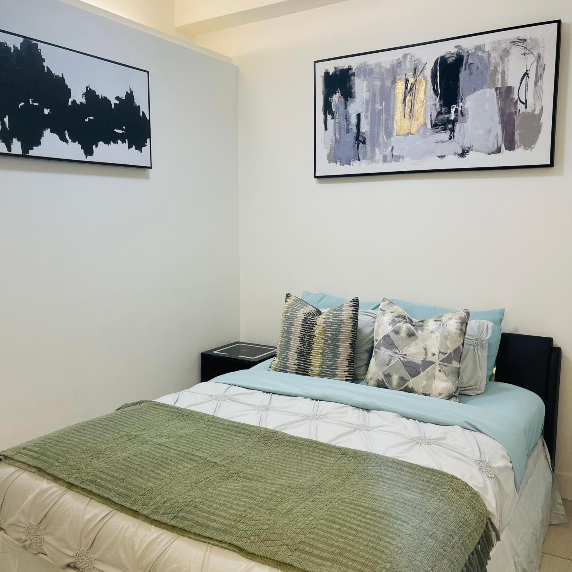 Beautiful Apartment Downtown, Mins To Rogers Arena, Stadium, Restaurants, Shops Ванкувър Екстериор снимка